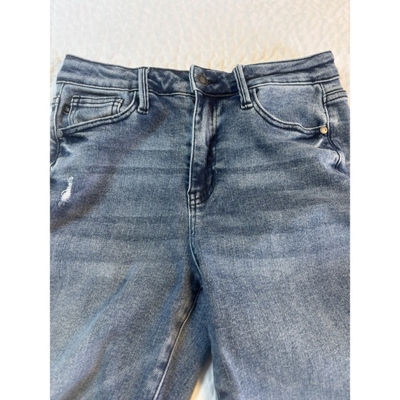 Judy Blue Denim - Judy Blue Jeans Women's 3/26 Washed Blue Stretch Denim‎ Slim Fit Distressed